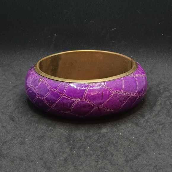 Vintage Jewelry - vintage dragon snake print bangle bracelet purple bronze brown tone